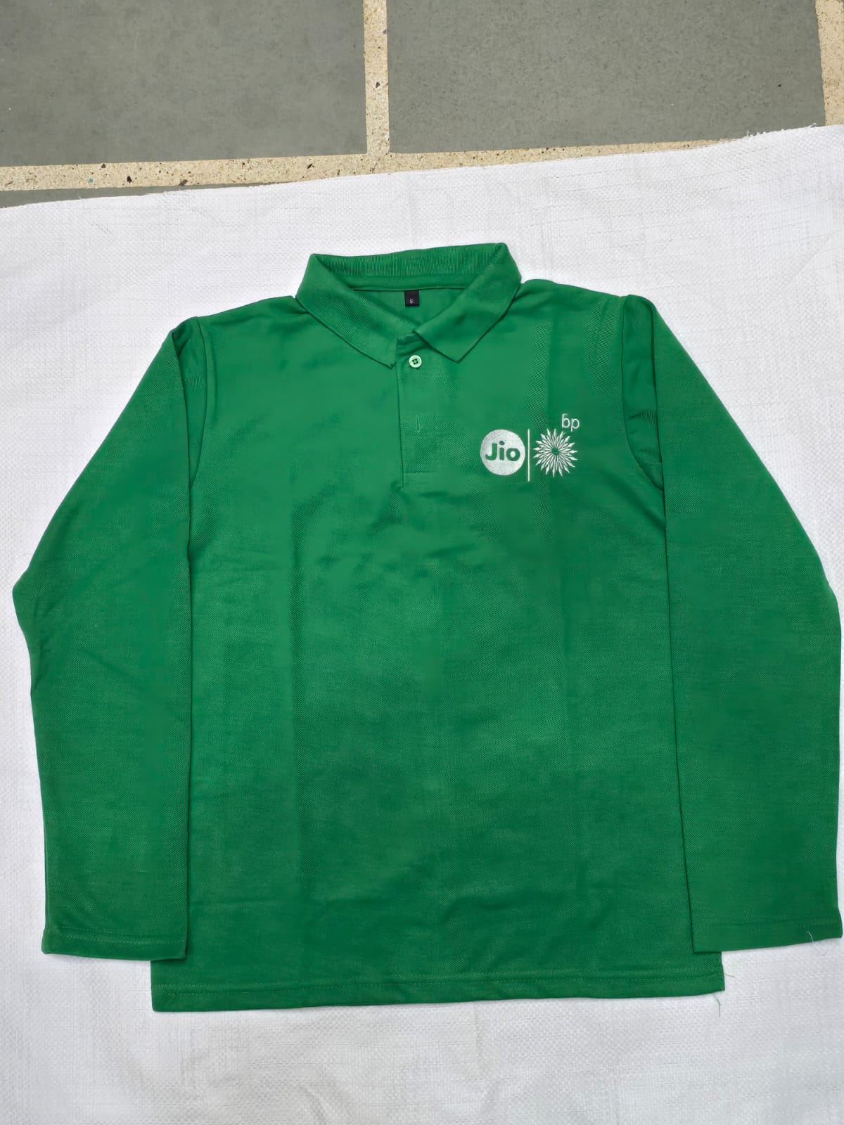 JioBP Full-Sleeve Polo Shirt (Green)